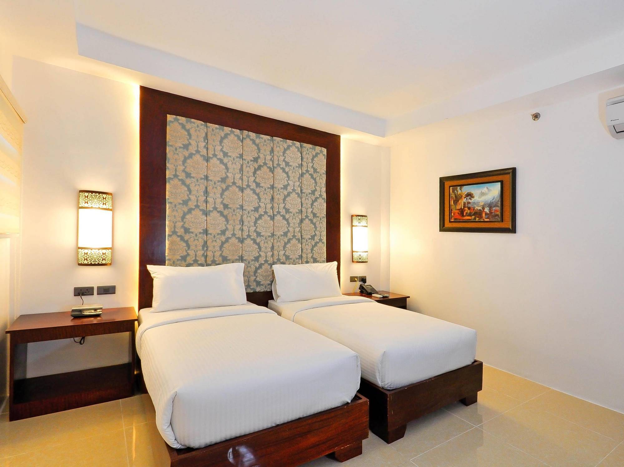 Balabag  Boracay Summer Palace Hotel מראה חיצוני תמונה